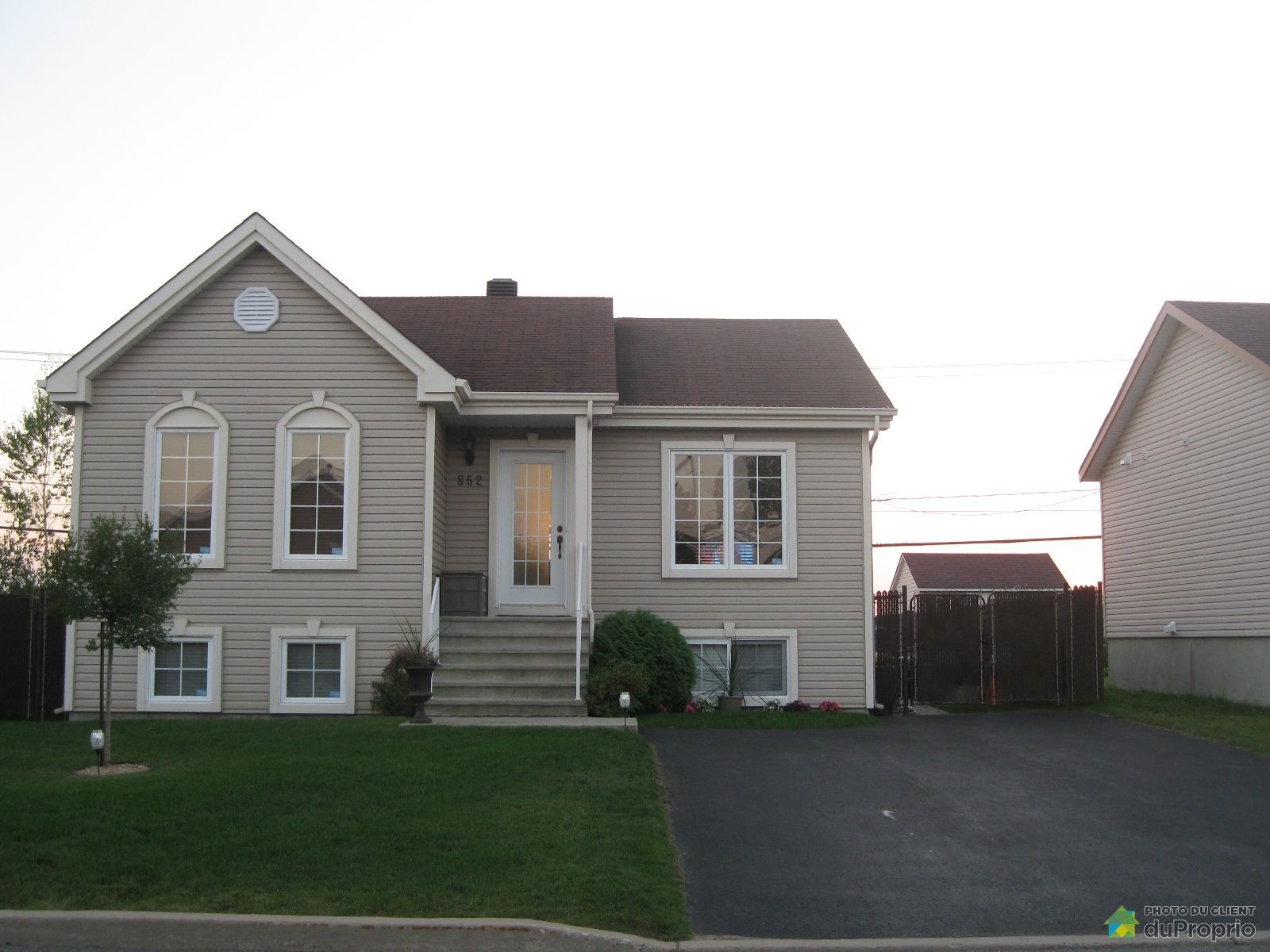 852, rue YvesSylvestre, McMasterville à vendre DuProprio