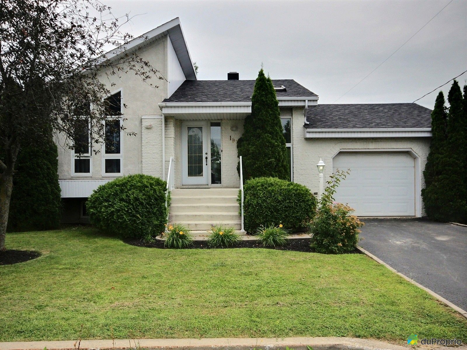 1073, rue Balmoral, Otterburn Park à vendre DuProprio