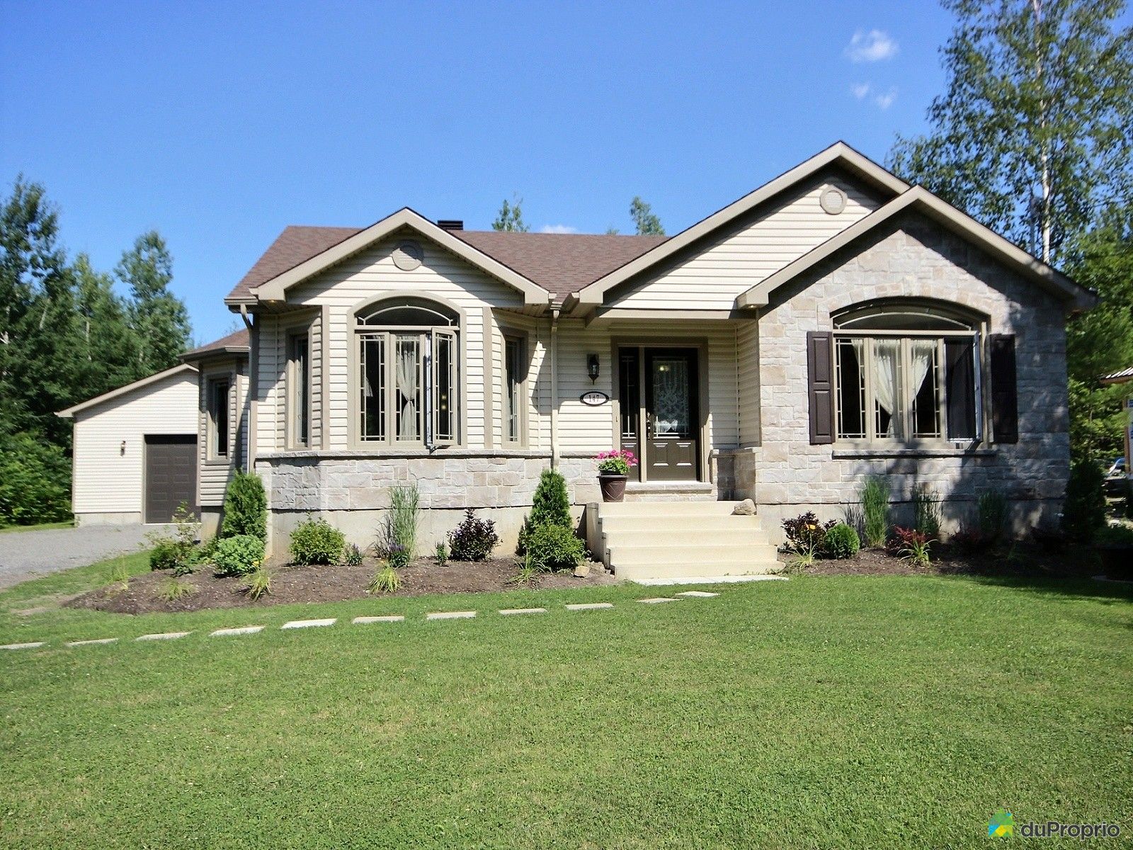 147, montée Richard, StBernardDeLacolle à vendre DuProprio