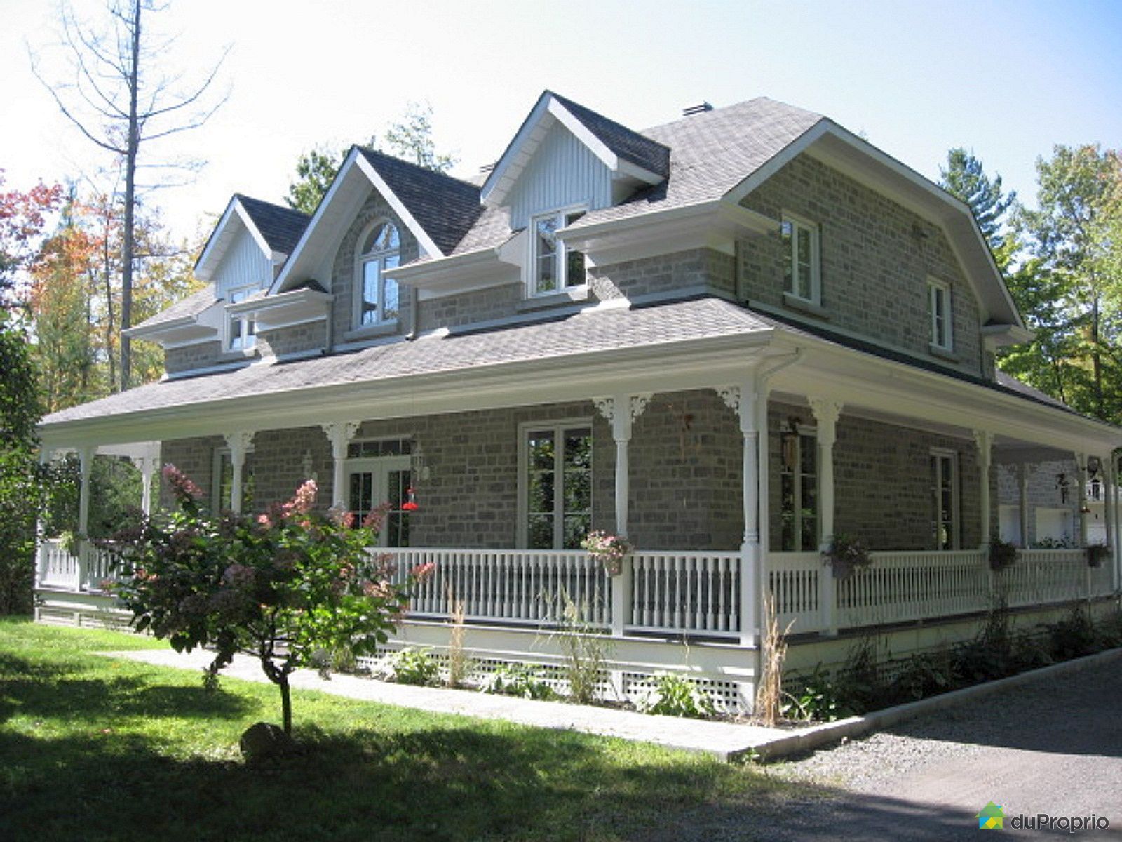 108, rue des Hirondelles, StColomban à vendre DuProprio