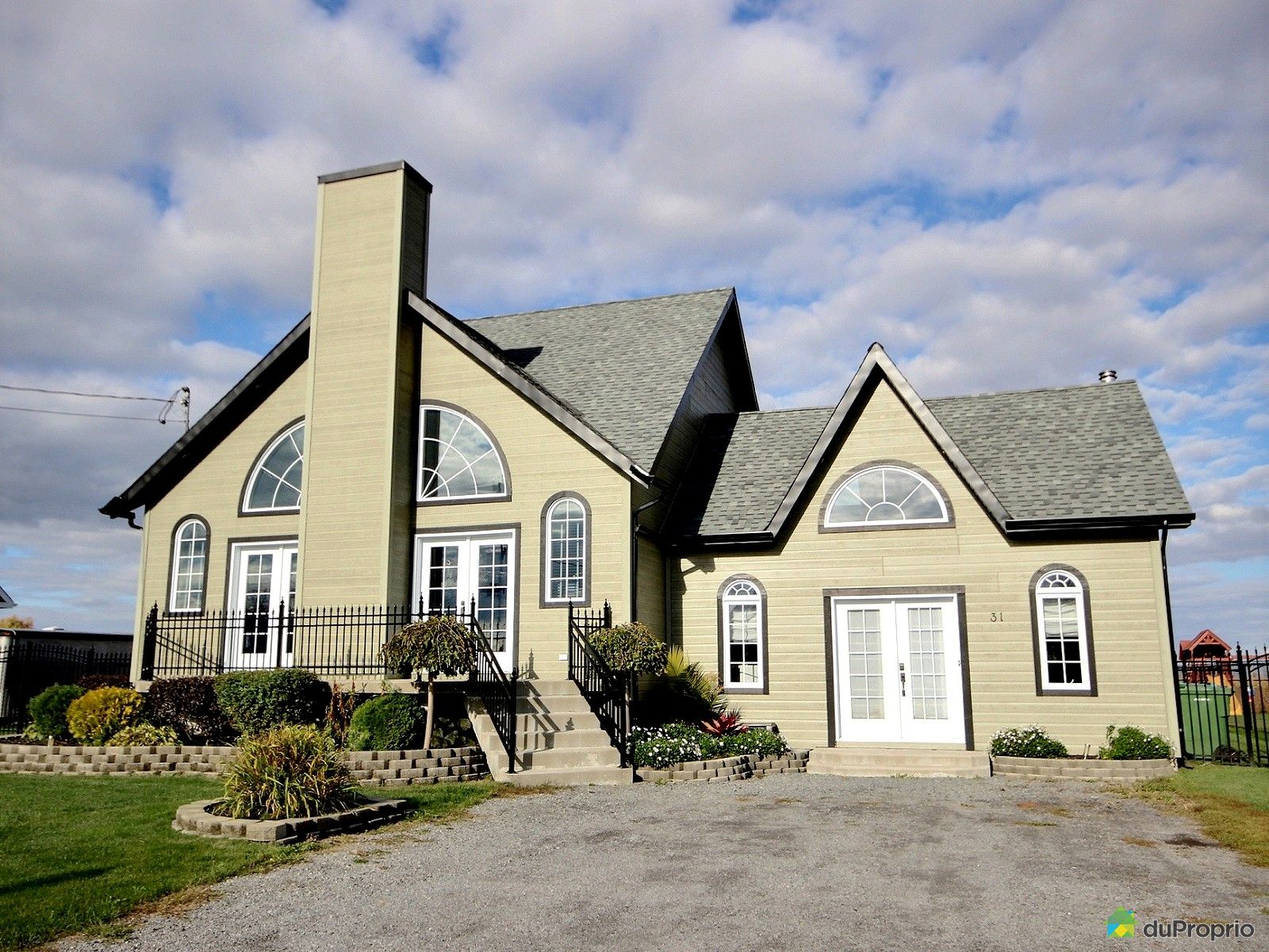 31, rue Madeleine, StÉtienneDeBeauharnois à vendre DuProprio