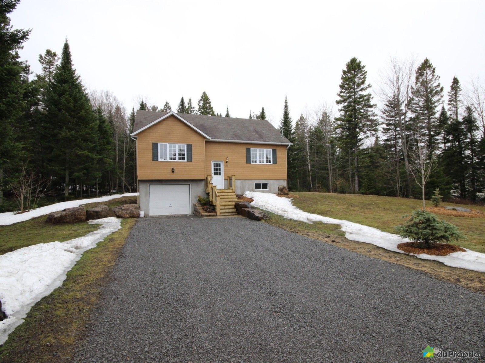 StHippolyte à vendre DuProprio