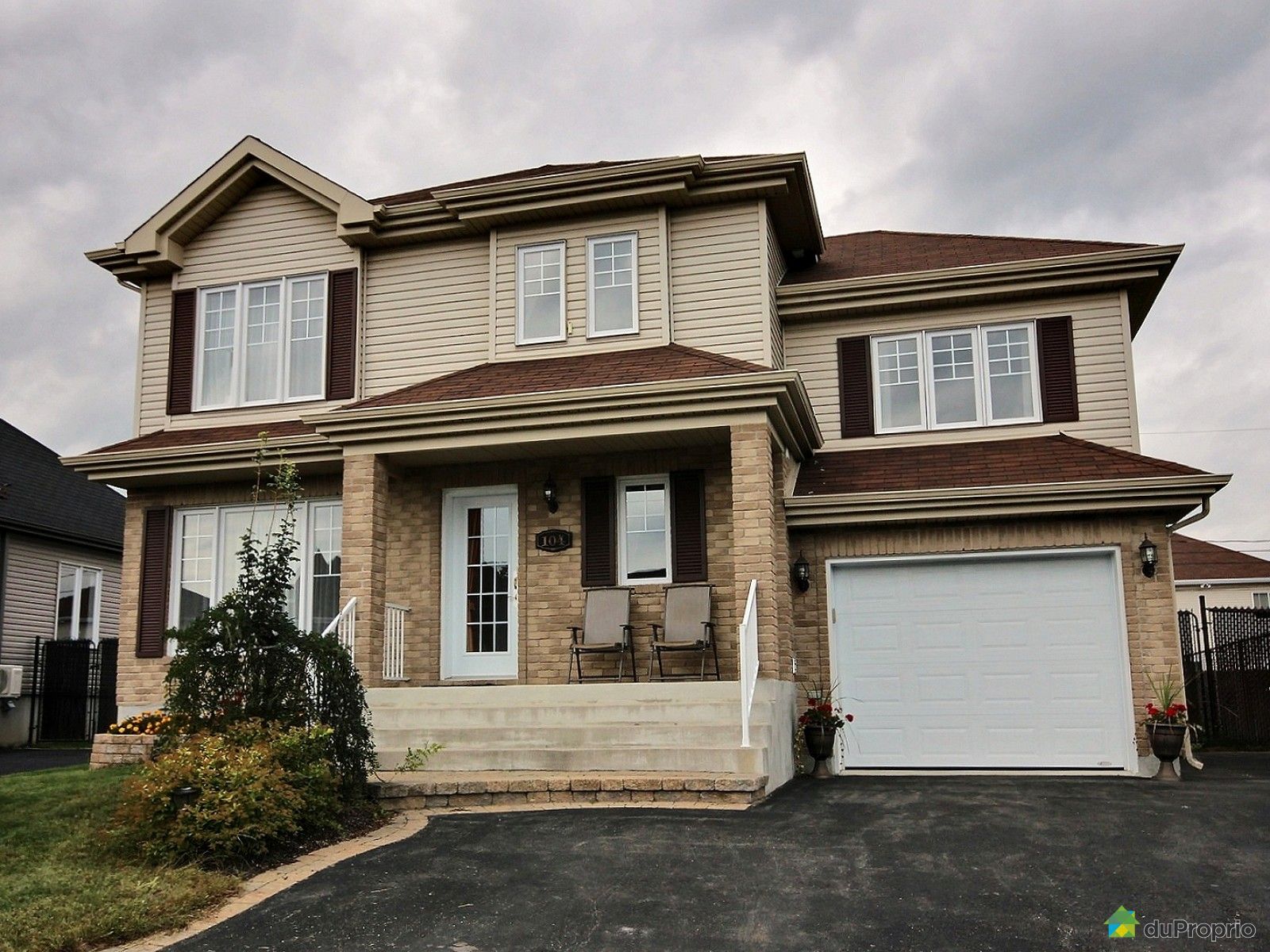 104, rue Agnes Martin, Terrebonne à vendre DuProprio