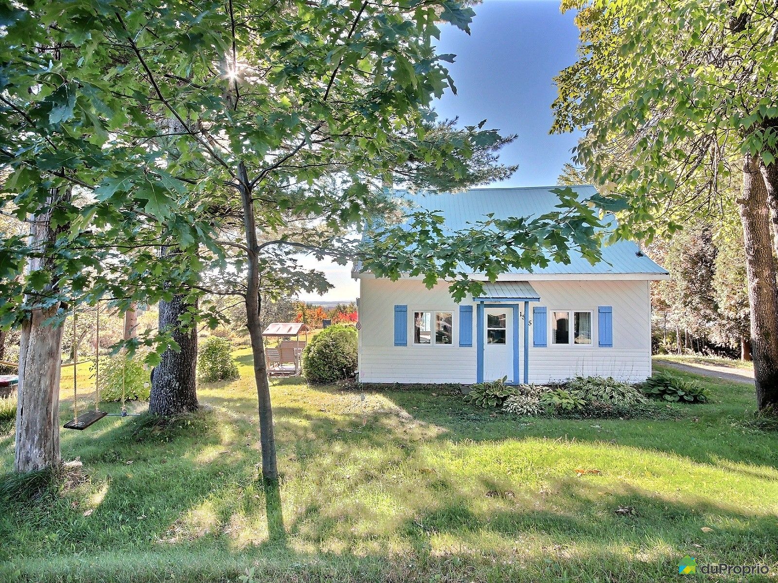 1565, avenue de la Montagne Ouest, ValBélair à vendre DuProprio
