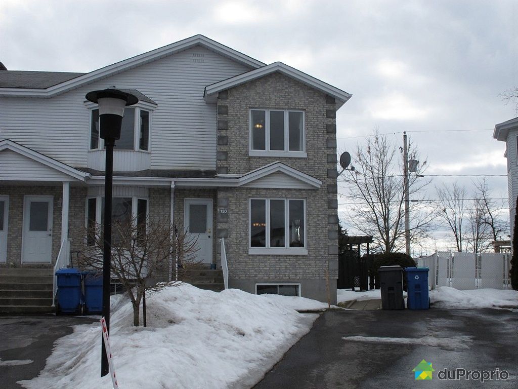 120, rue Villeneuve, StConstant à vendre DuProprio