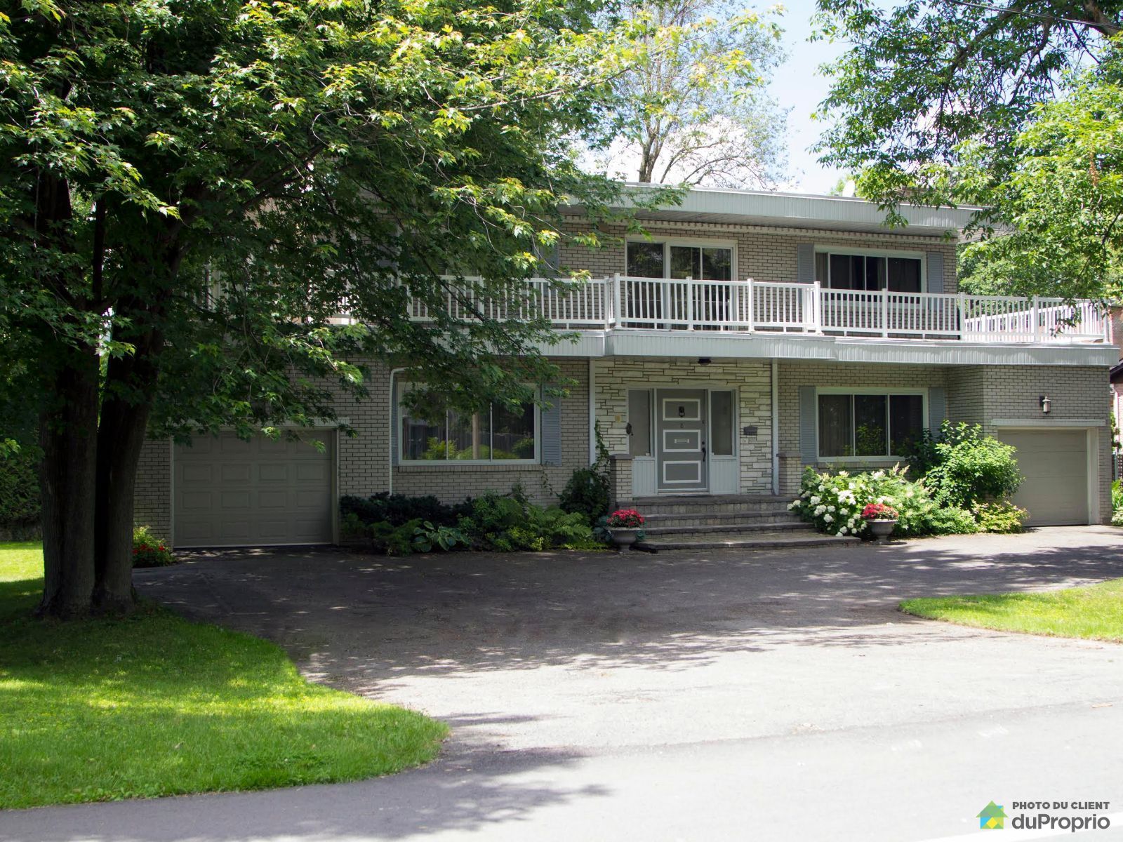 8 boulevard SaintCharles, Beaconsfield / BaieD'Urfé for sale DuProprio