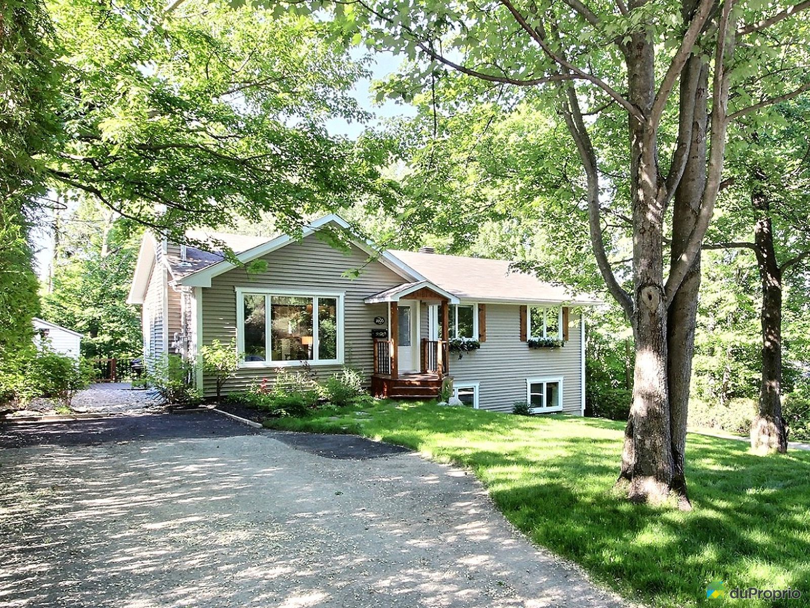 Sherbrooke (JacquesCartier) for sale DuProprio