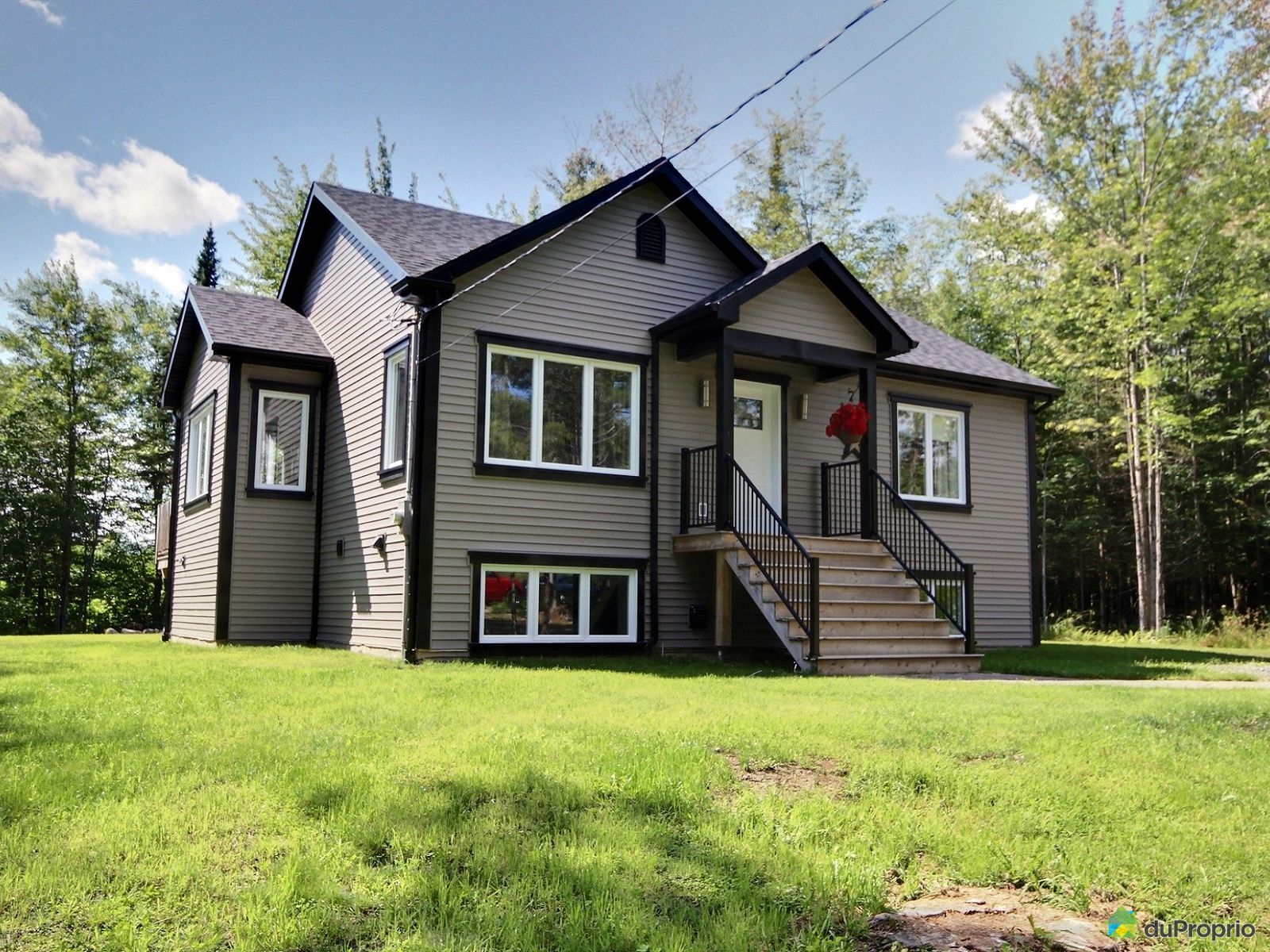 377, rue du Poète, Orford à vendre DuProprio