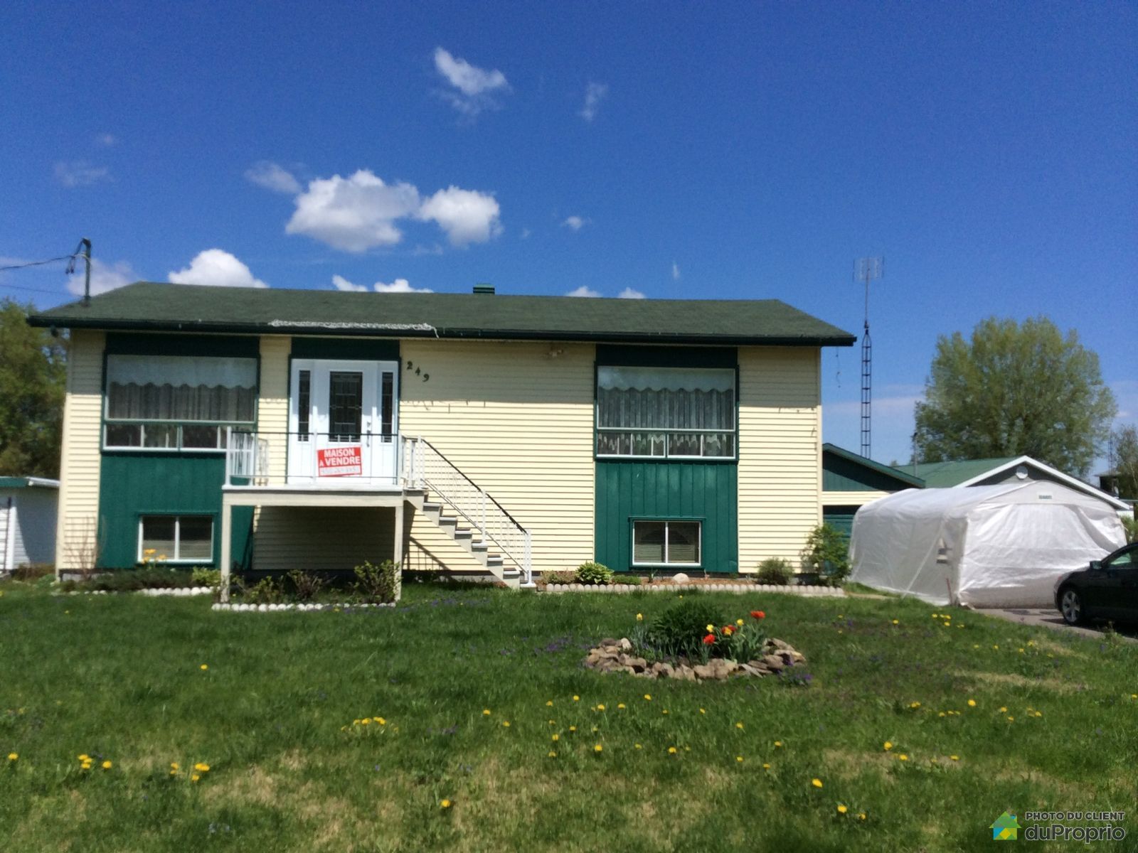 249, 93e Avenue, StAnicet à vendre DuProprio 249, 93e Avenue, StAnicet à vendre DuProprio