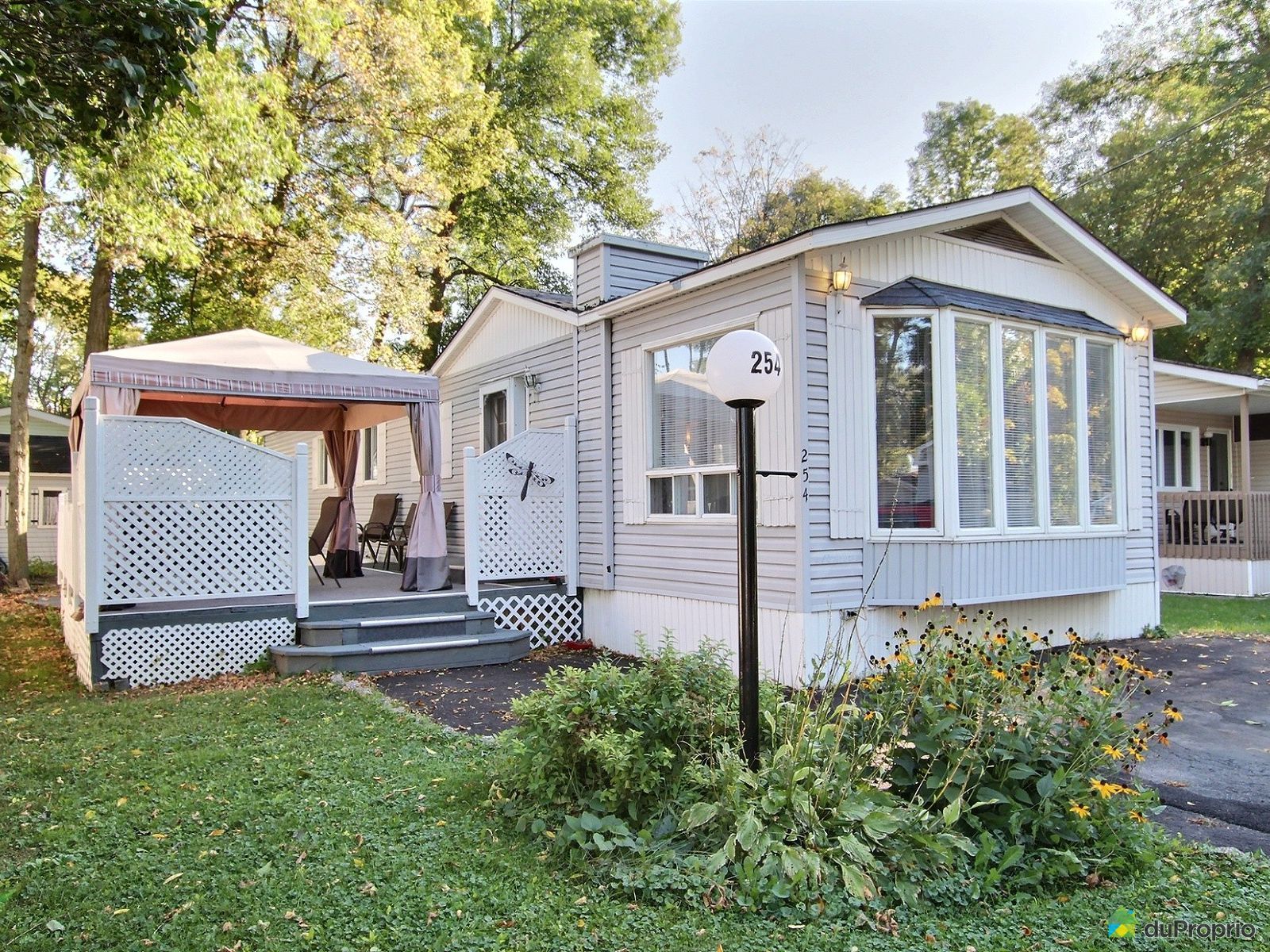 254 rue HenriHébert, Beauharnois (Maple Grove) for sale DuProprio