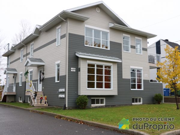 221, Rue Léo-Savard, Charlesbourg (ND-Des-Laurentides) à louer