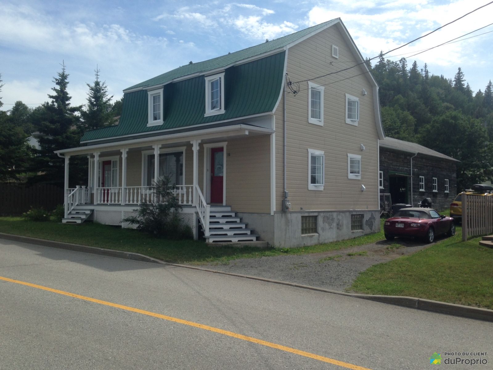 15, Avenue SaintValérien, Rimouski (Le Bic) à louer