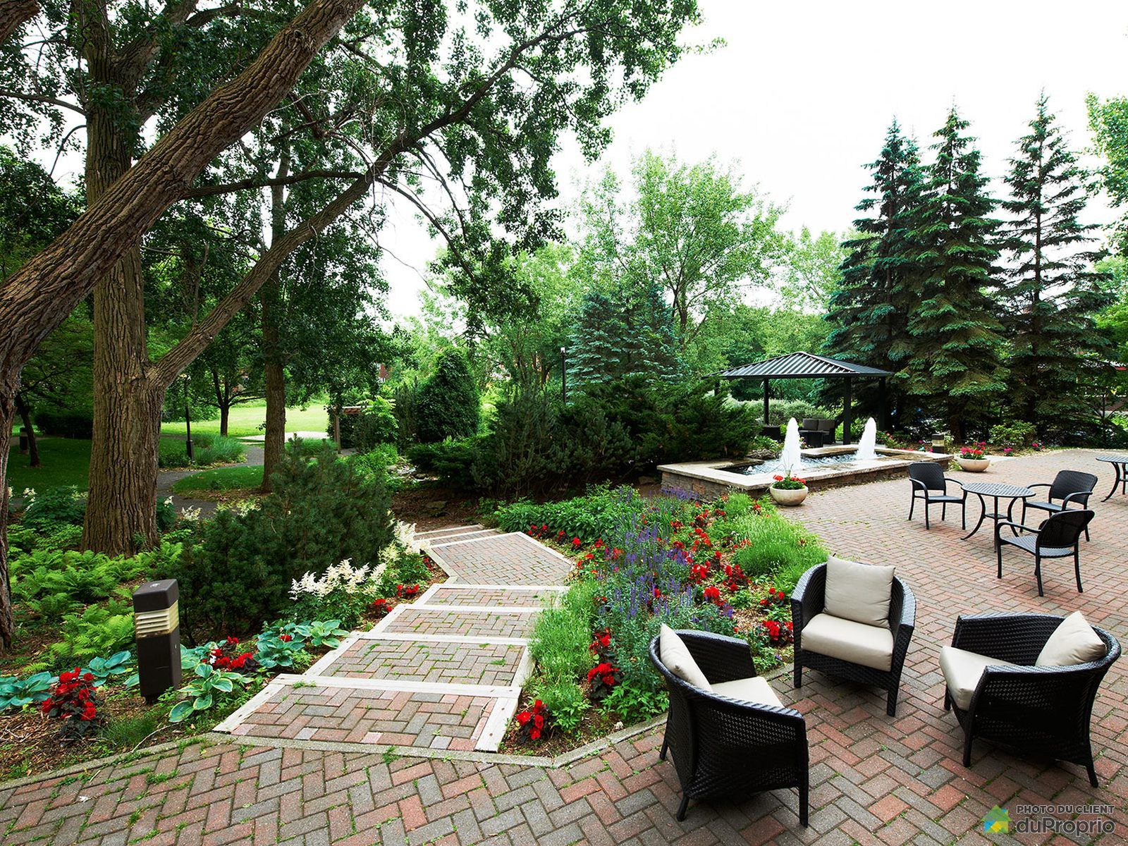 7400 chemin de la CôteSaintLuc 4 1/2 Résidence pour aînés