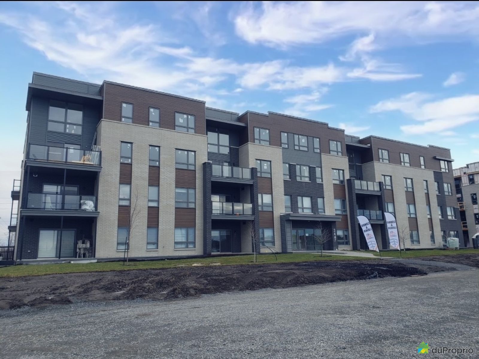 3447, boulevard RenéLaennec 4½ Condos HP (Phase 1) Par Logis
