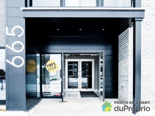 213-665 rue Saint-Pierre, L&#39;Assomption for rent
