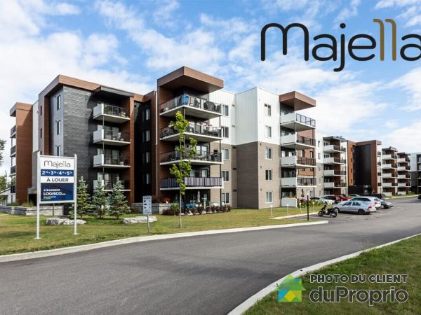Apartment - 405-1420 Boulevard Pie XI Nord, Val-Bélair for rent