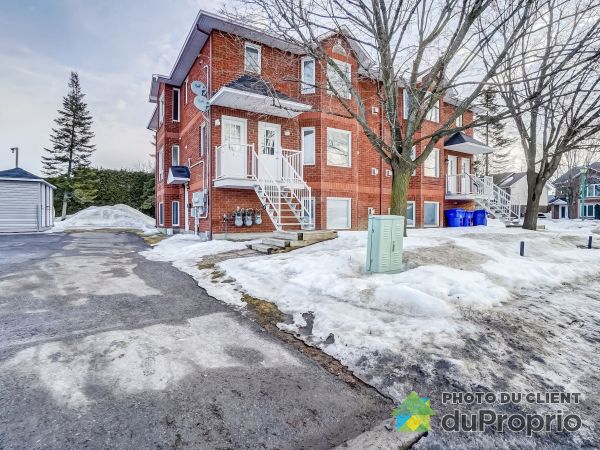 2-4 rue de la Gravité, Gatineau (Hull) for rent