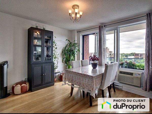 710-385 boulevard Deguire, Saint-Laurent for rent