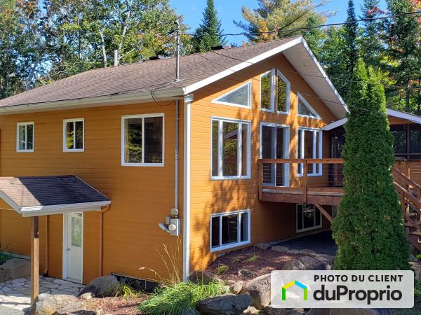 19 chemin de l'Escalade, St-Sauveur for rent