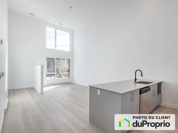 2000 rue Remembrance, Lachine for rent