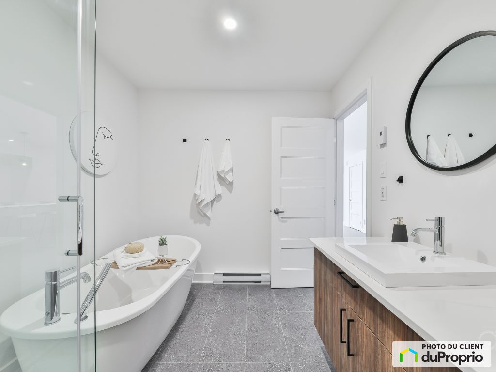 Appartement A Louer Repentigny Le Gardeur 4 1/2 18, rue de l'Armistice, Repentigny (Le Gardeur) à louer