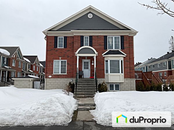 2572, avenue de la Gare, Mascouche à louer