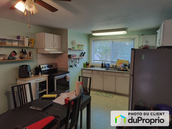 154, rue Archaumbault, Gatineau (Hull) à louer