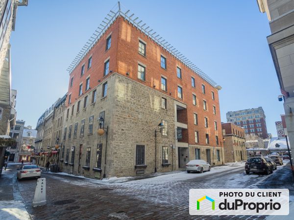110, rue Sainte-Thérèse, Ville-Marie (Centre-Ville et Vieux Mtl) à louer