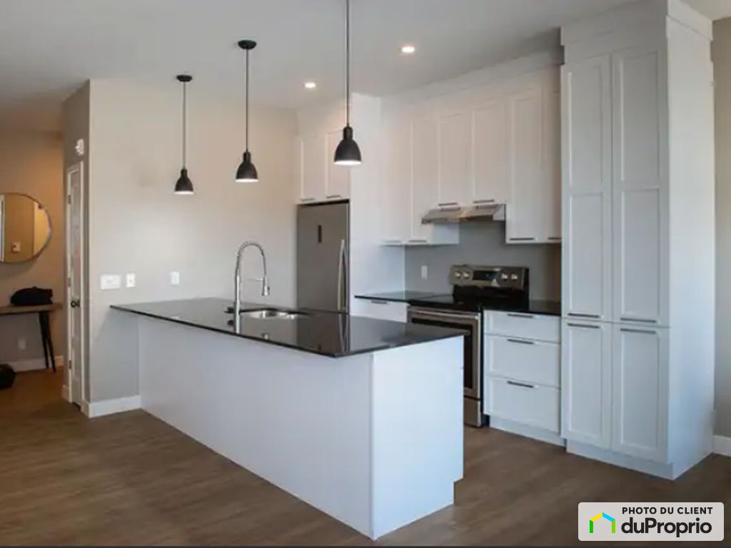 Sherbrooke Apartments, houses for rent