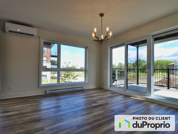 104-3780 rue Médard-Émard, Longueuil (St-Hubert) for rent