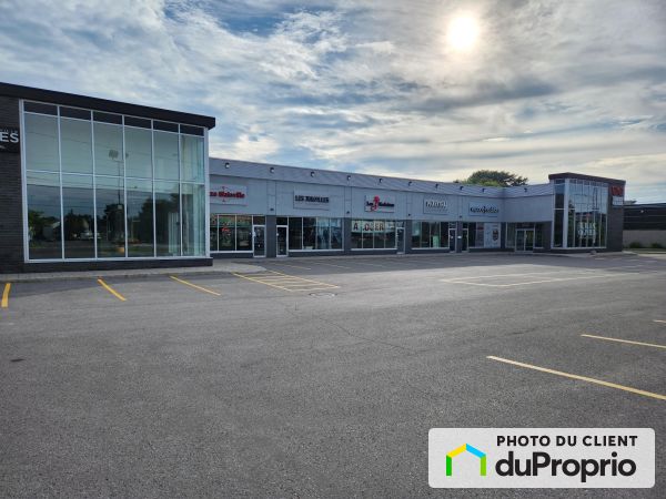 104-744, Curé-Labelle, Blainville à louer
