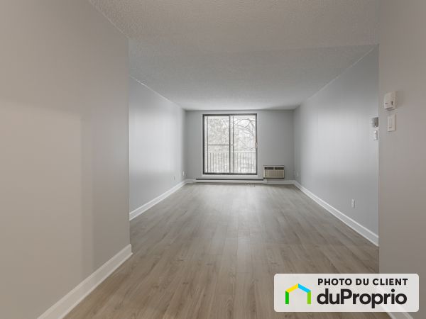 300 rue Saint-Georges, St-Lambert for rent
