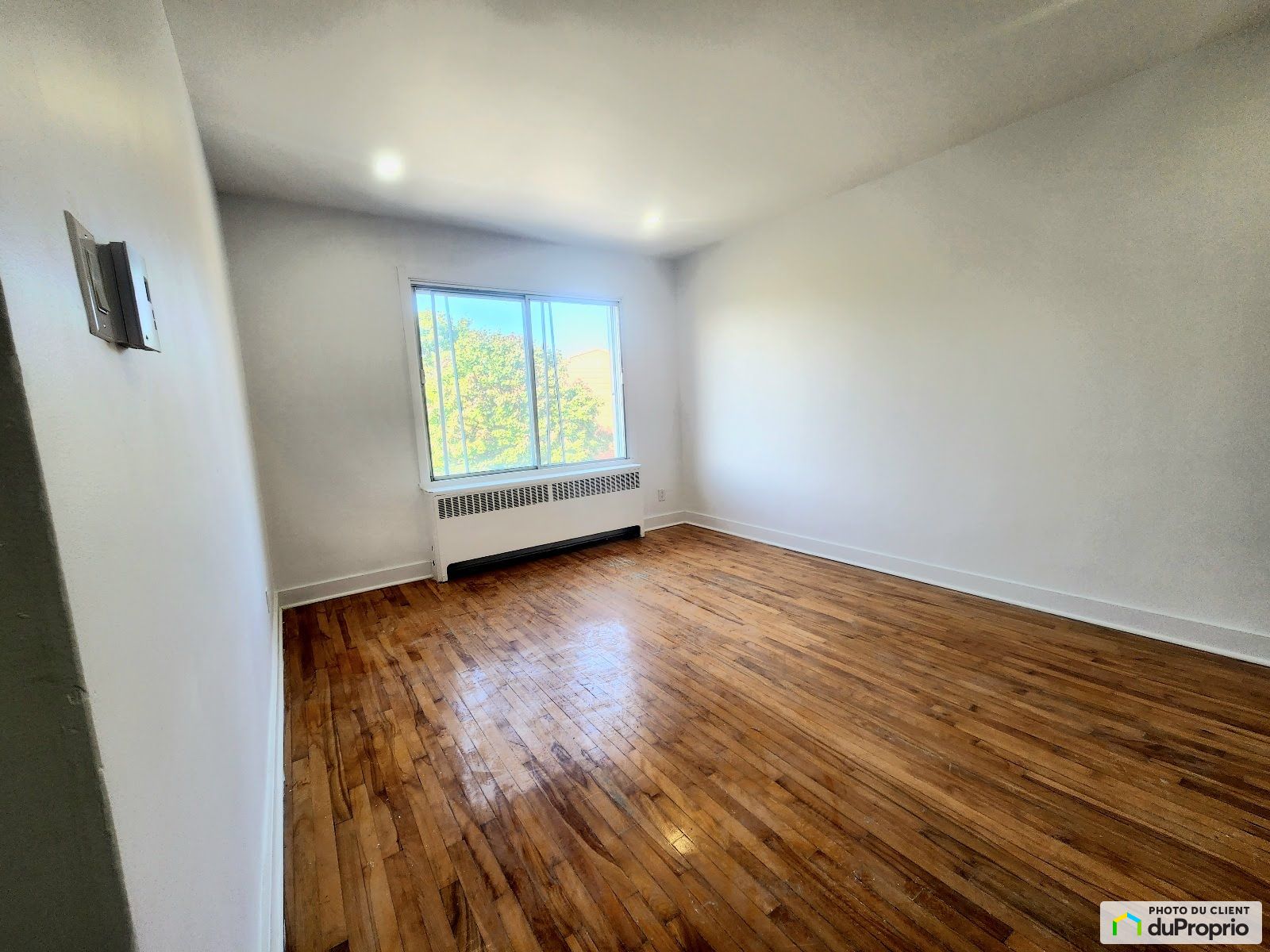 7-6220, rue Hamilton — photo 2