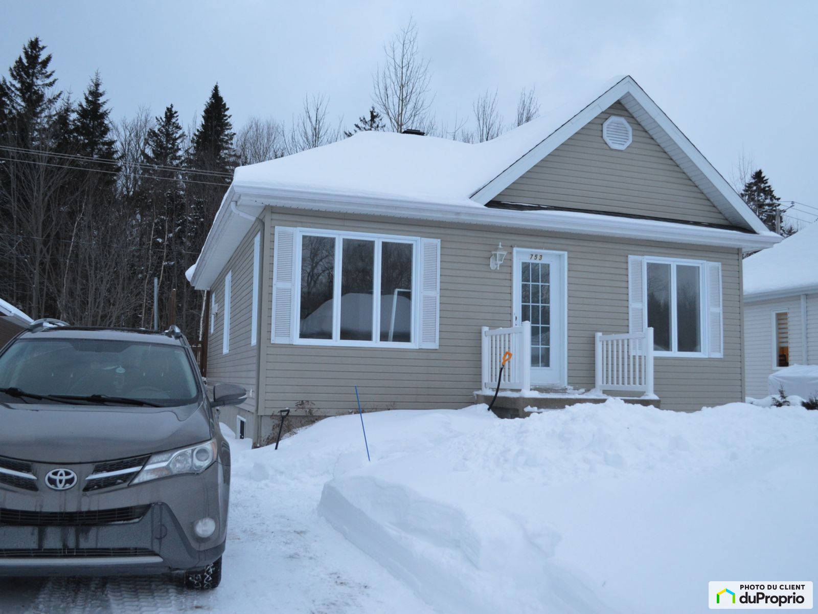 753, rue des Caryers, LacStCharles à louer