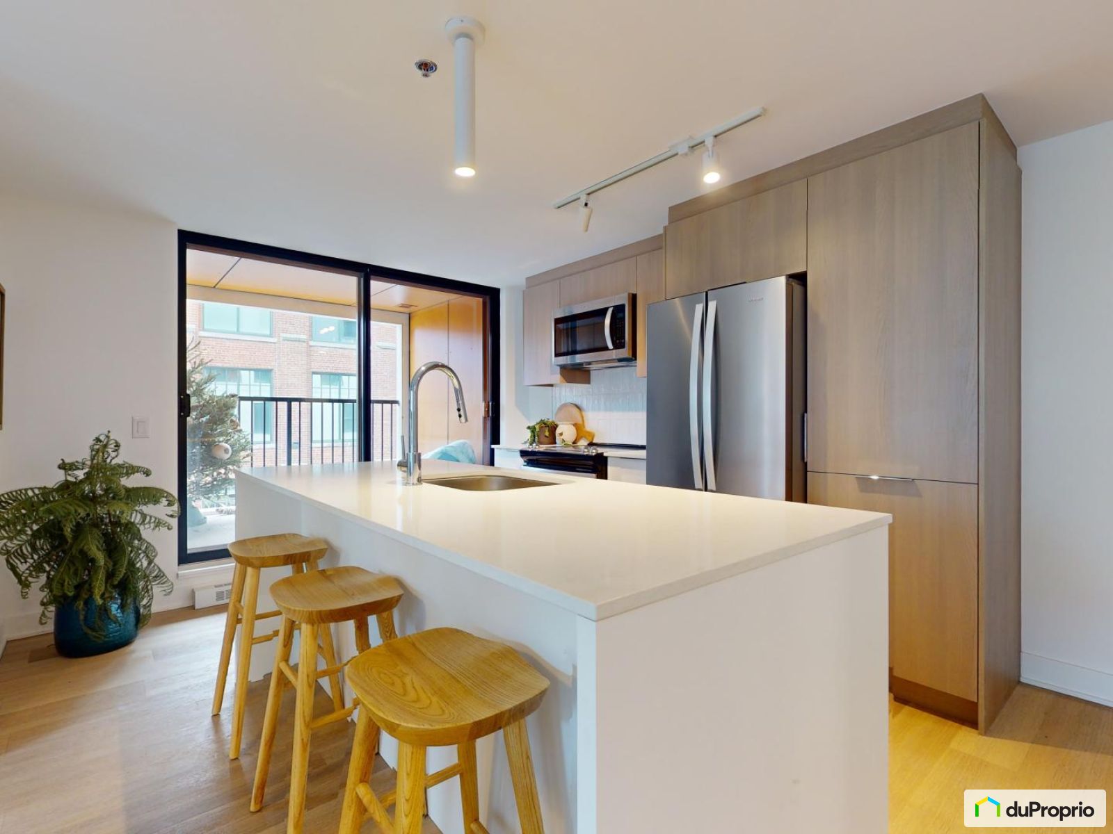 245 Boulevard RobertBourrassa Unité 4 ½ Odea, VilleMarie (Centre