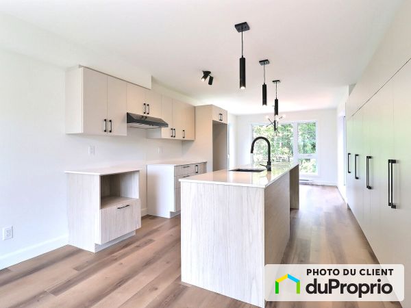 551 rue Père-Marquette, Montcalm for rent
