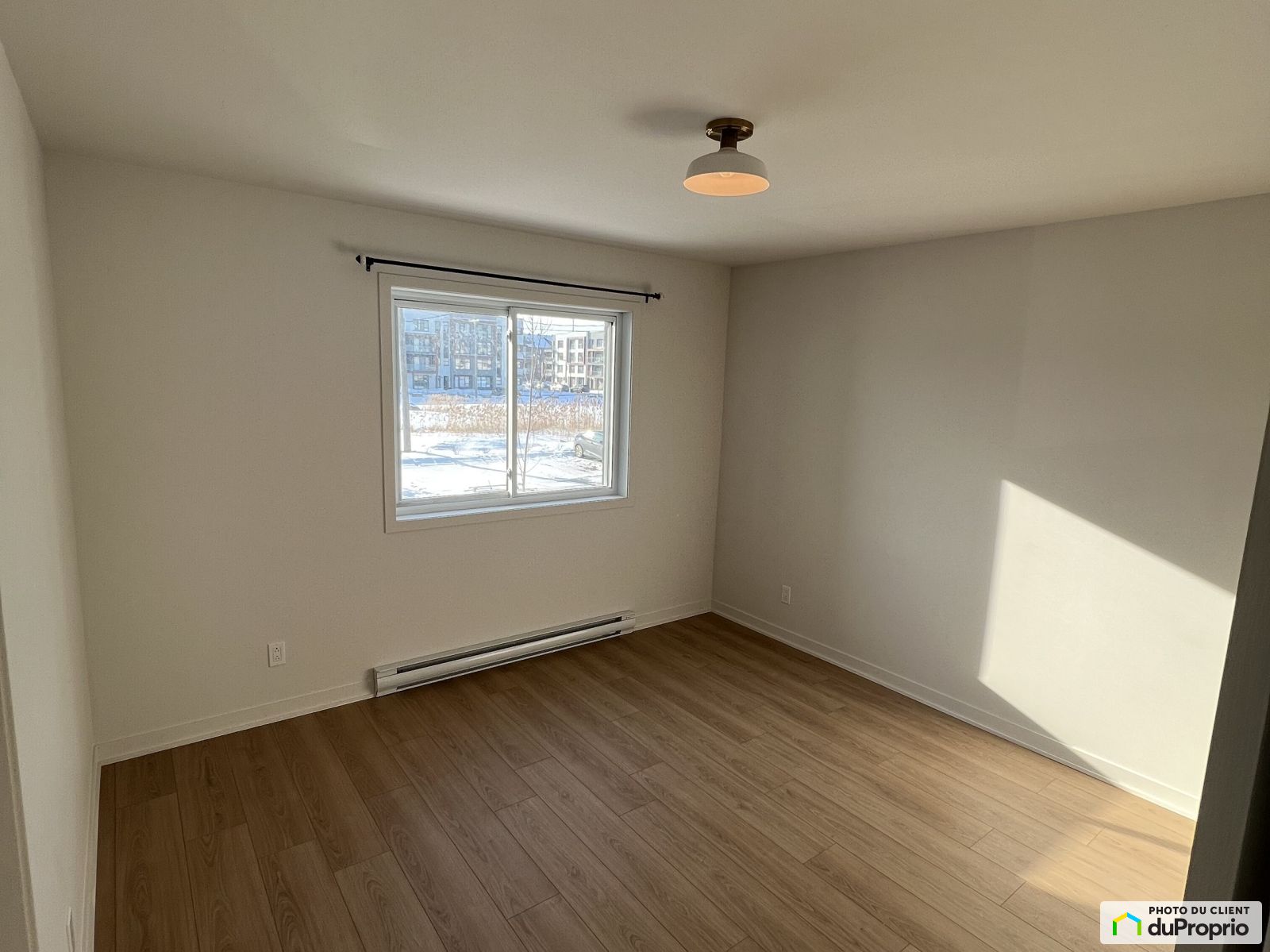 3-6105, rue Champagnier — photo 3
