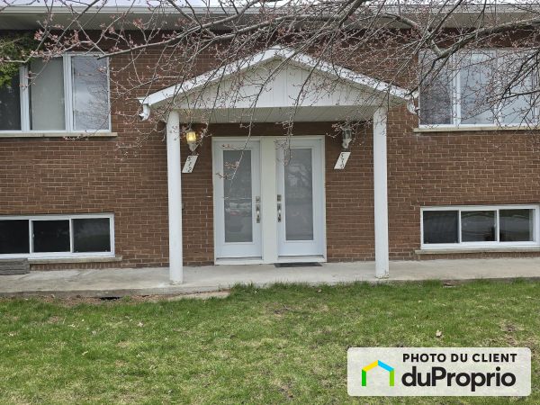 572 rue Dumas, St-Amable for rent