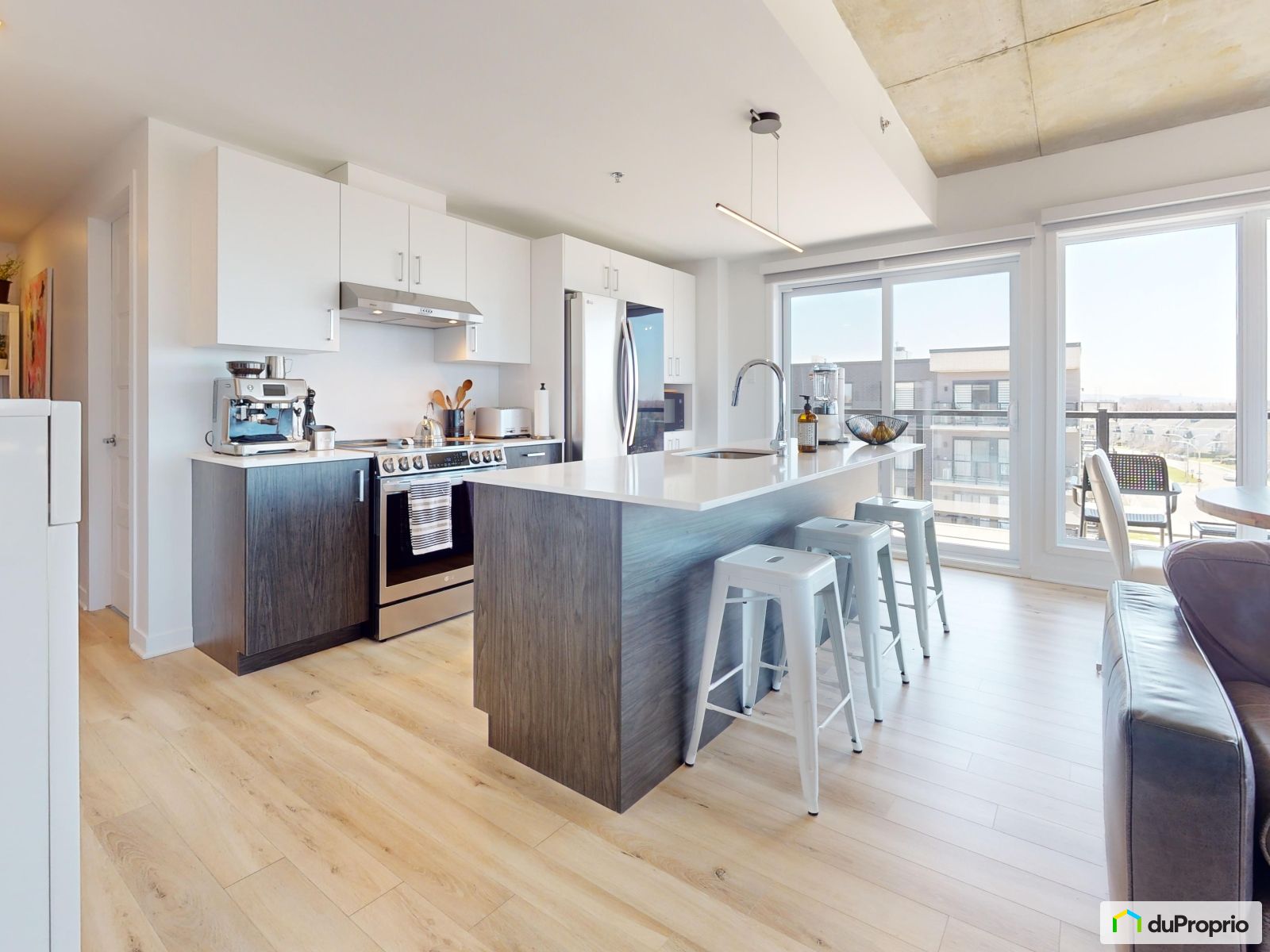 3413 boulevard RenéLaennec, Auteuil à louer