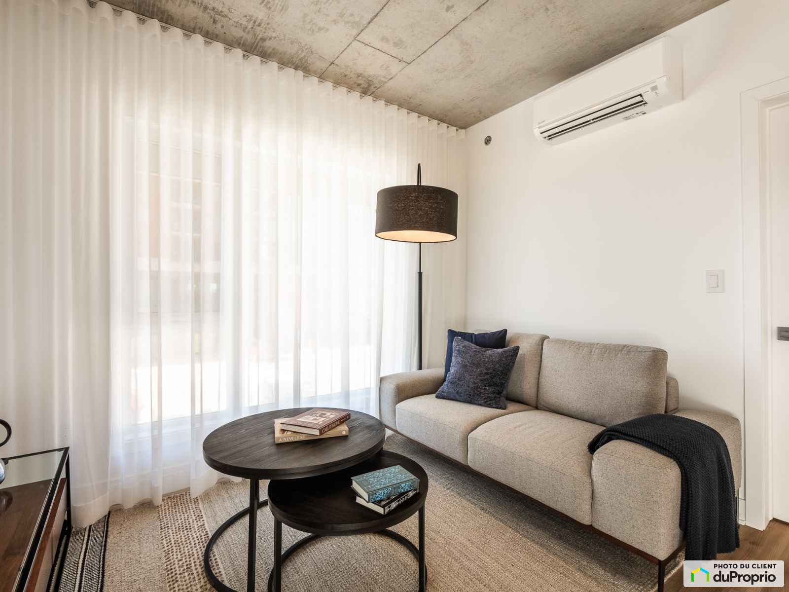 5460 rue Sherbrooke Est - Studio - Mostra Maisonneuve — photo 3