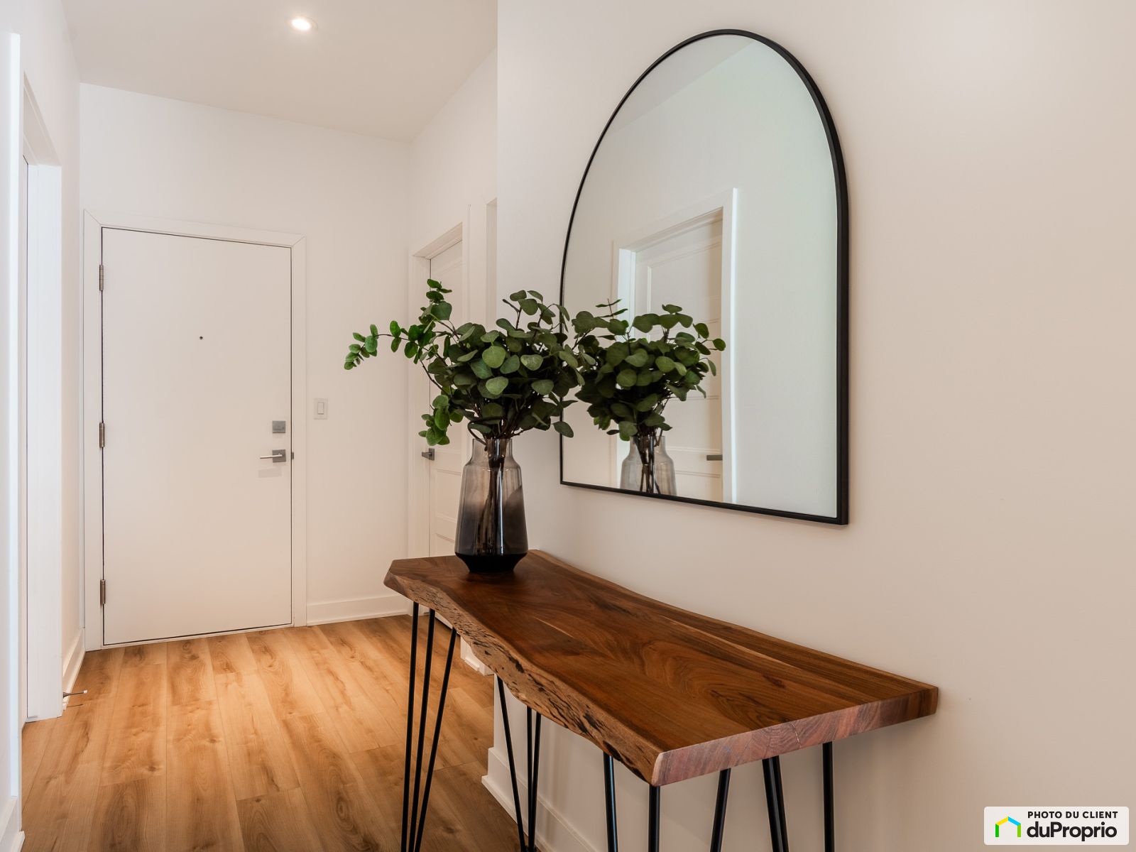 5460 Rue Sherbrooke Est - Unité 4 ½ - Mostra Maisonneuve — photo 2