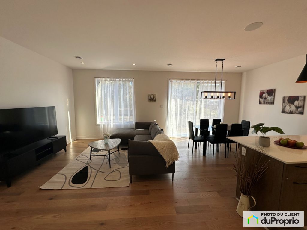 Appartements, maisons à louer, StSauveur