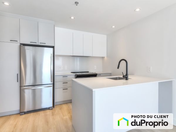 4 1/2 -MILHAUS - 1200 avenue Thérèse-Lavoie-Roux, Outremont for rent