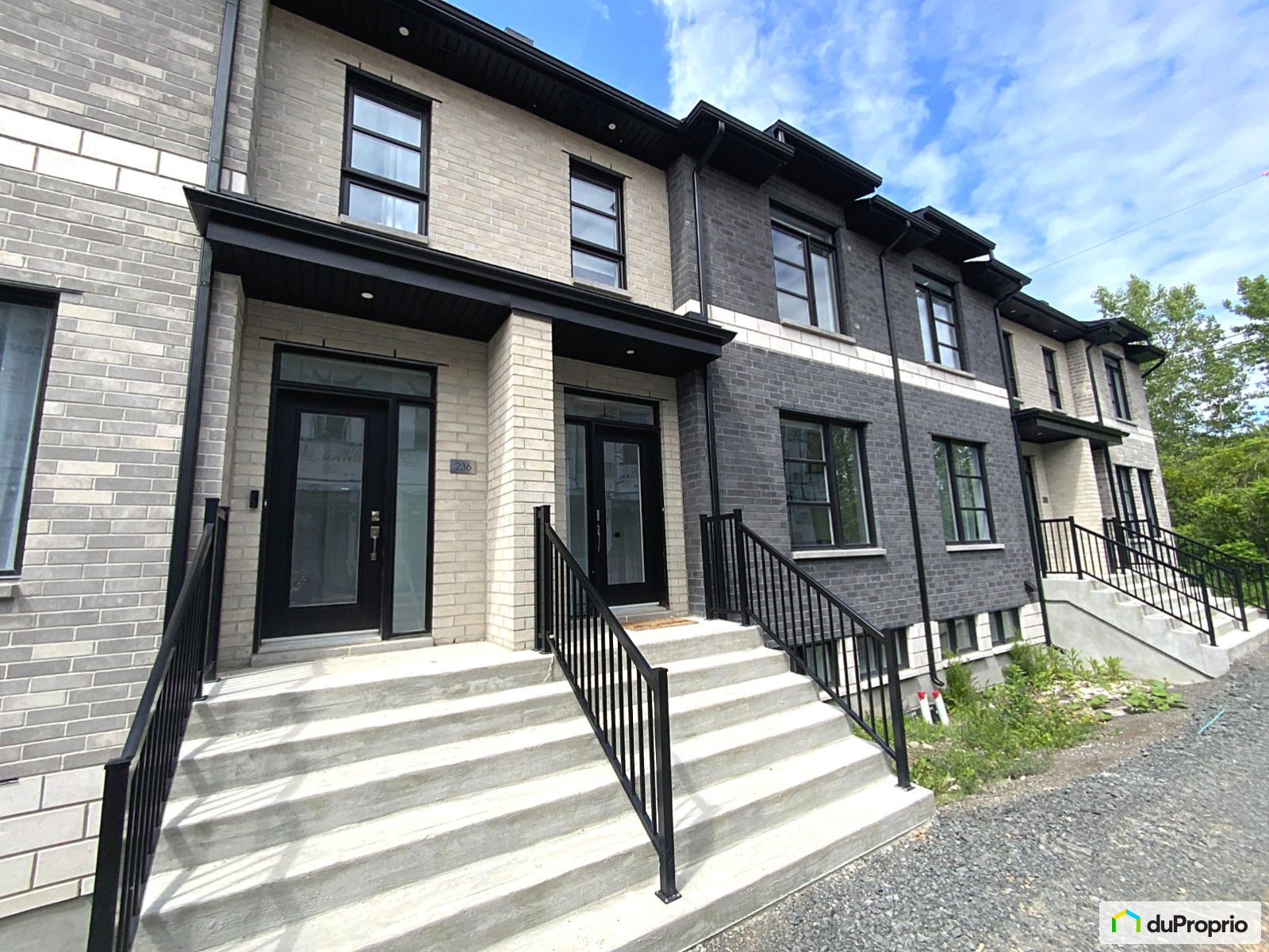 234, rue Laguerrier, SteRose à louer