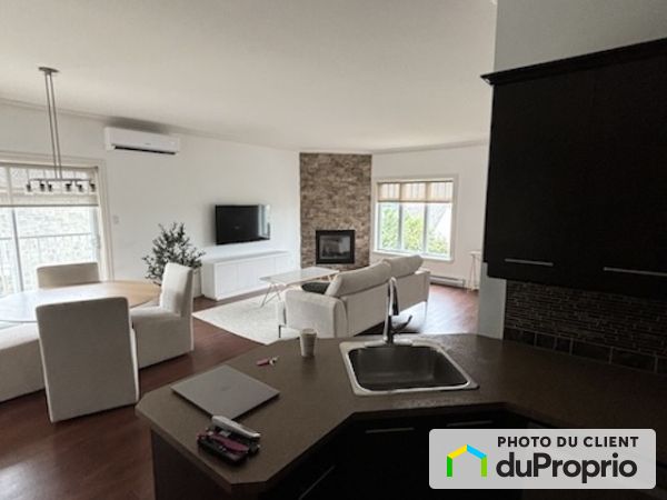 8384 rue de Buffalo, Lebourgneuf for rent