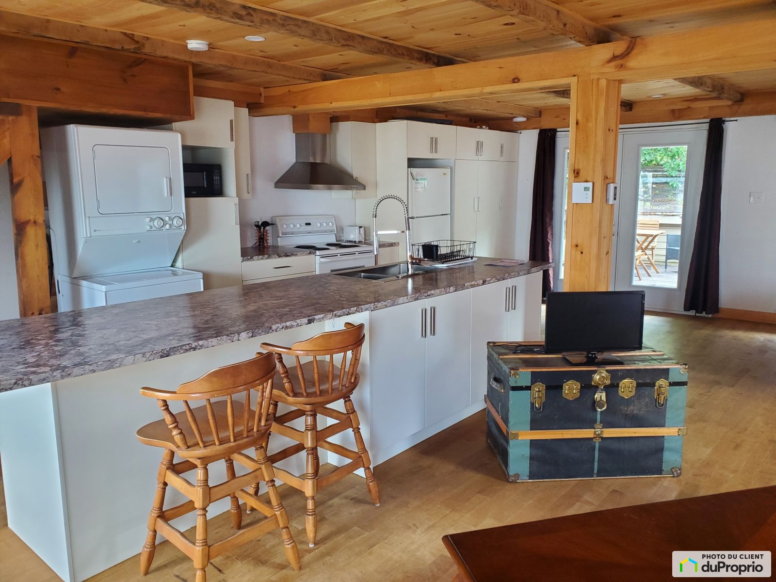 685, rue SainteMarie, StJeanBaptiste à louer