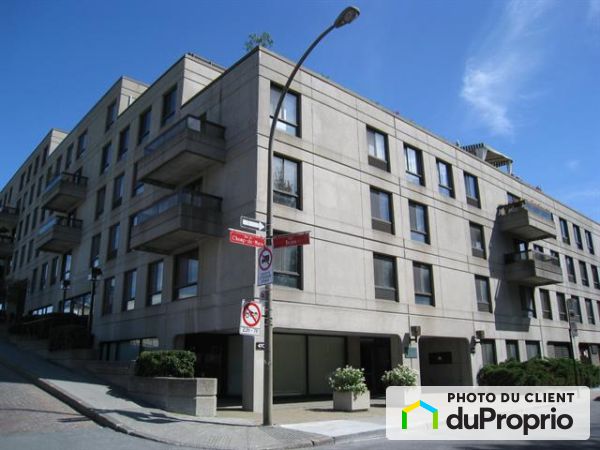 303-460 rue du Champ-de-Mars, Ville-Marie (Centre-Ville et Vieux-Montréal) for rent