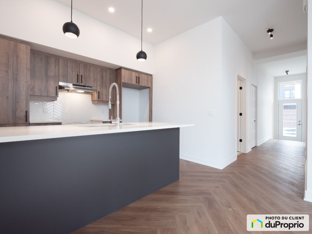 Appartements, maisons à louer, Candiac