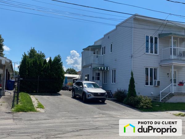 16 A, rue Tully, Salaberry-De-Valleyfield à louer