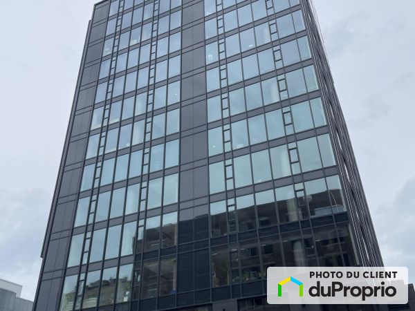 606-380 rue de la Couronne, Saint-Roch for rent